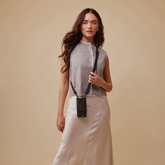 Bandolier Hailey Crossbody IPhone 14 Pro Case in Black/Pewter - Picture 8 of 8